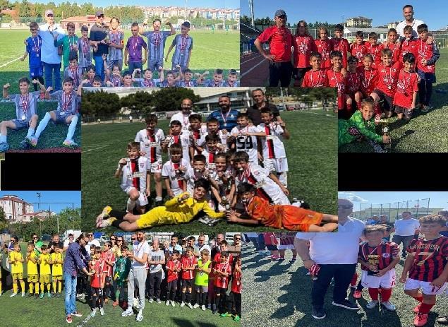 U 11 Miniminikler Şenliği Ligi Takımlarımız Kupa ve Madalyalarını Aldı